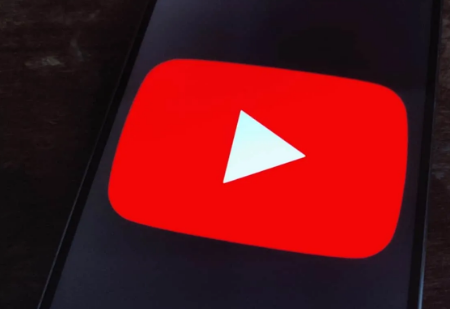 YouTube 正在 Android 和 iOS 上测试添加到队列功能