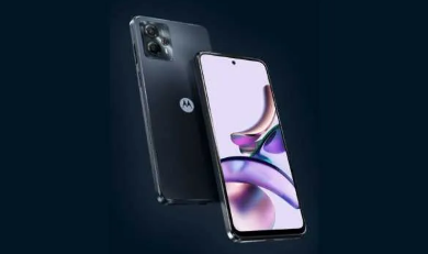 Moto G53 5G 全球变体具有三后置摄像头设置