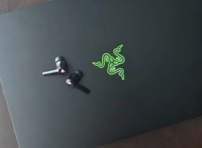 Razer Blade 灵刃的最佳配件